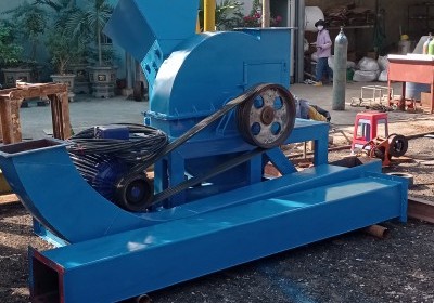 Máy băm dăm gỗ công nghiệp